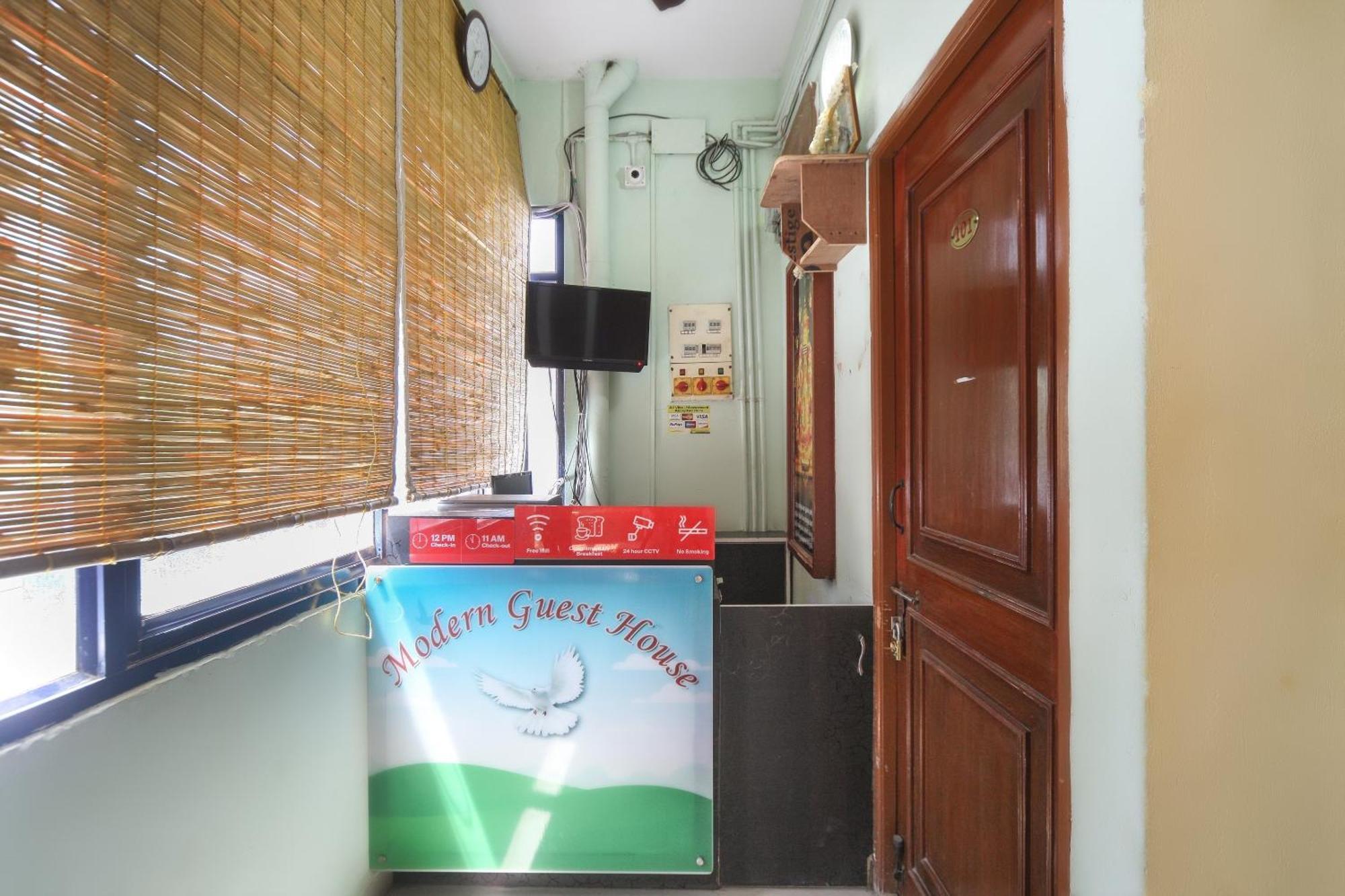 Oyo Modern Guest House Chennai Exterior photo